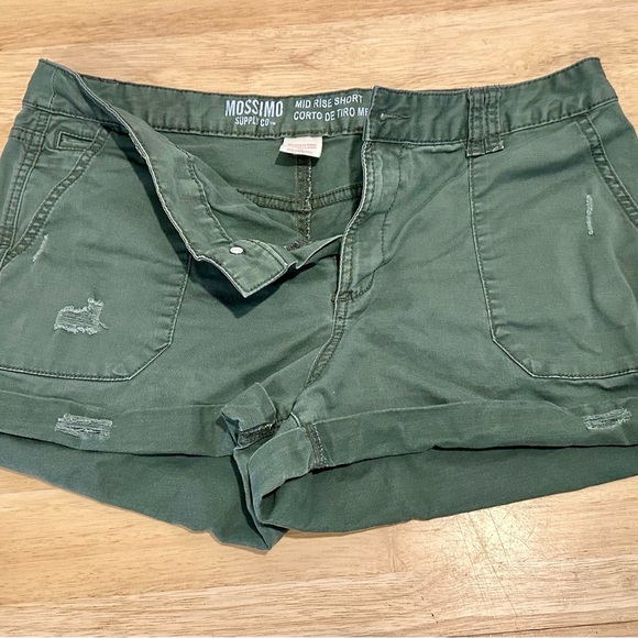 5/$20 EUC mossimo supply co. Mid rise shorts, distressed, army green sz 12 - Picture 3 of 8